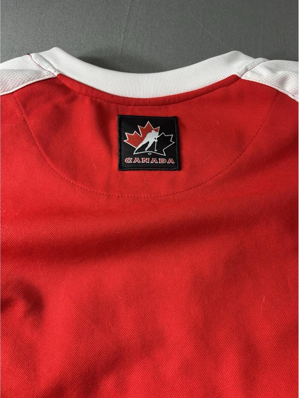 TEAM CANADA 1914-2014 100 YRS HOCKEY JERSEY SIZE LARGE - Picture 15 of 15